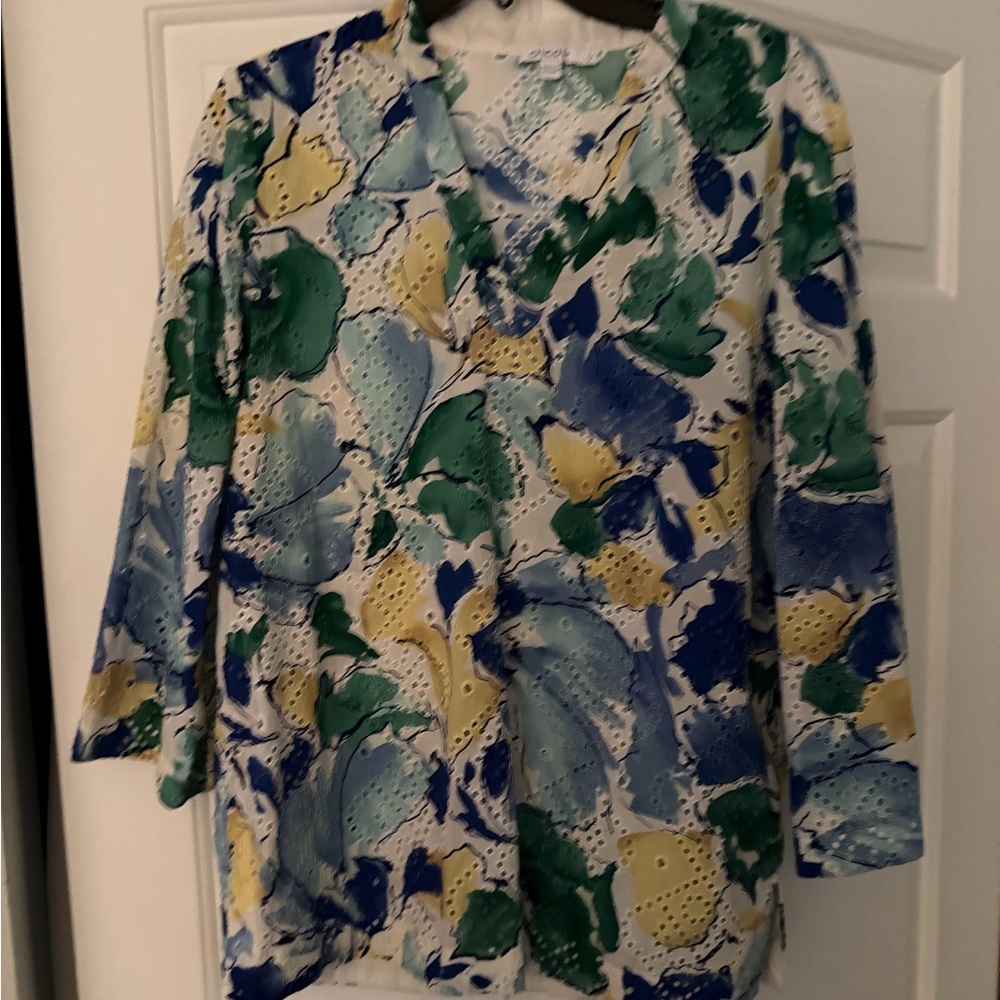 Chico’s Women's Floral Eyelet multi Tunic top size 1/med